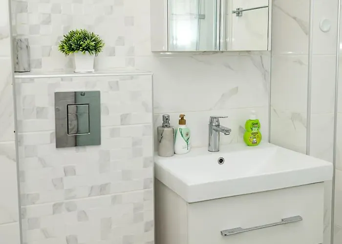 Appartement Bright & Spacious 2-bedroom In By Flat Manаger *