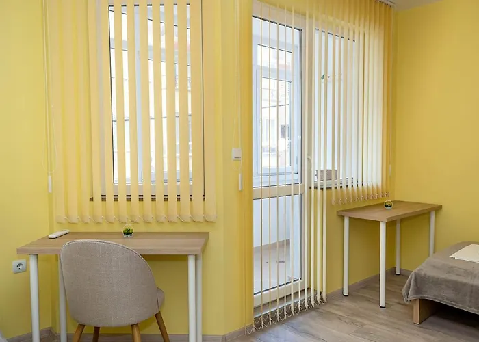 Bright & Spacious 2-bedroom In By Flat Manаger Appartement *