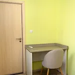 Bright & Spacious 2-bedroom In By Flat Manаger Appartement