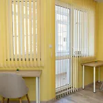 Bright & Spacious 2-bedroom In By Flat Manаger Appartement *