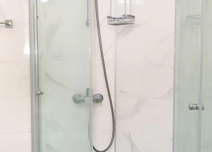 Bright & Spacious 2-bedroom In By Flat Manаger Daire Varna